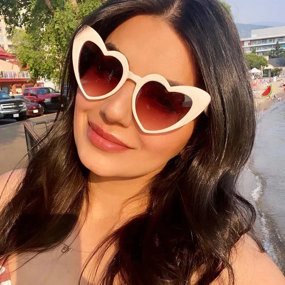 Gafas de sol en forma de coraz - Event Suppliers reseña y precio